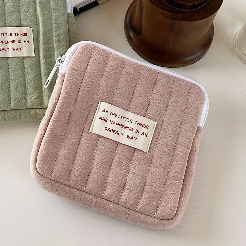 Cute Soft Square Cosmetic Bags Small Toiletry Makeup Organizer Travel Portable Tampon Headphone Card Coin Money Storage Bags