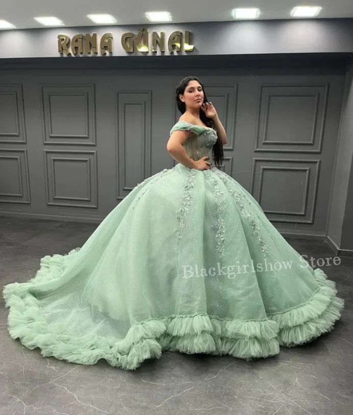 Lichtgroen Prinses Prachtige Quinceanera Jurken Off Schouder Tule Applique Kralen Mexico vestido para de 15 jaar Aangepast