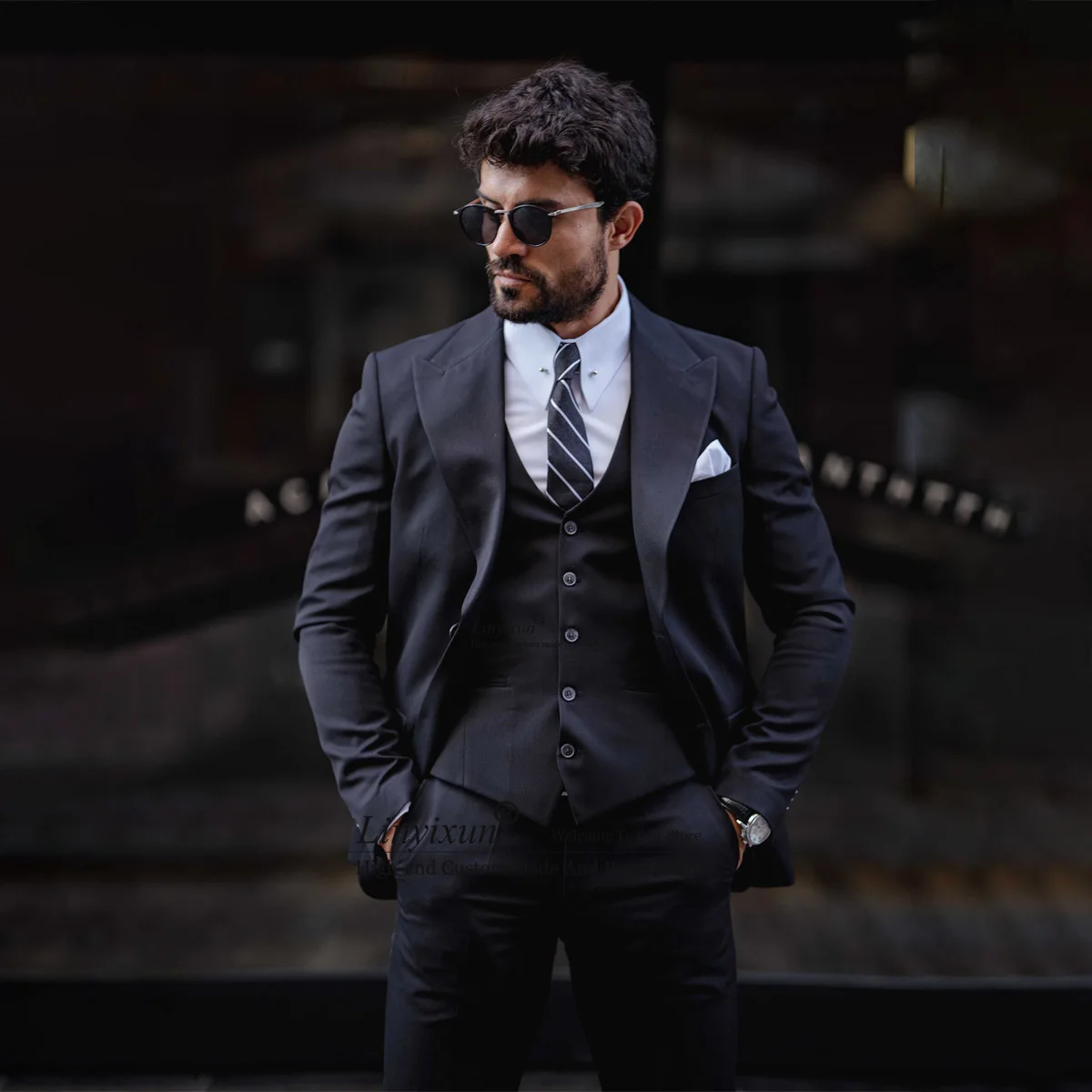 

Classic Wedding Suits For Men Slim Fit 3 Pieces Groom Tuxedo Formal Male Office Business Blazer Sets terno masculinos completo
