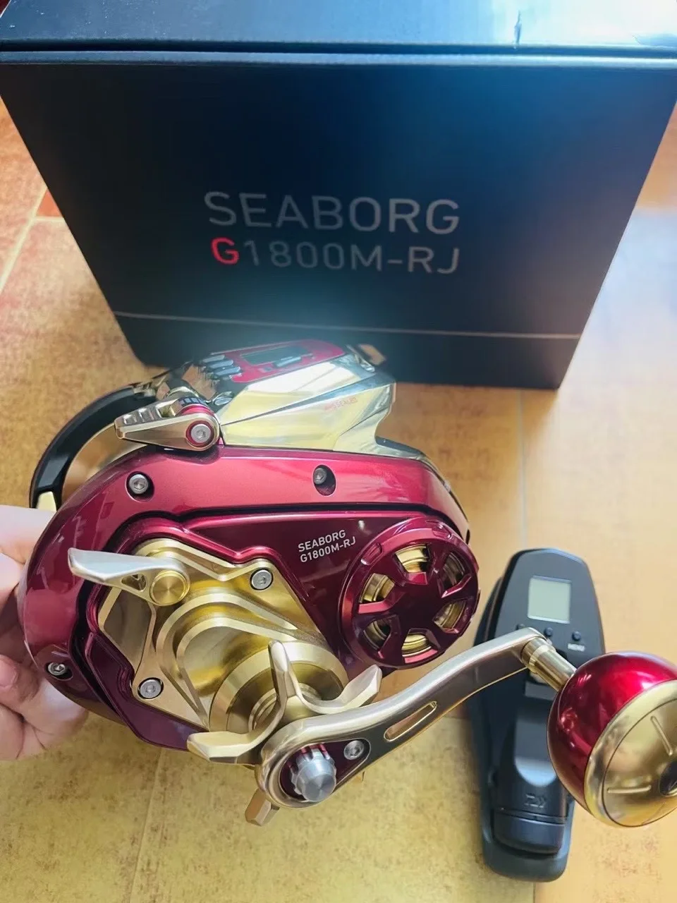 Carrete eléctrico Seaborg 800mjs – Pesca de altura desde barco - imagen 2