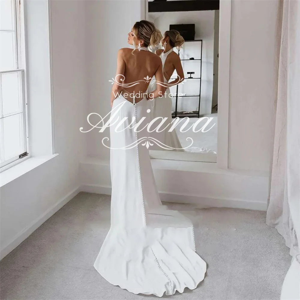 Aviana Customized Classic Halter Neck Satin Sleeveless Wedding Dress High Side Split Buttons Backless Elegant New Design 2025