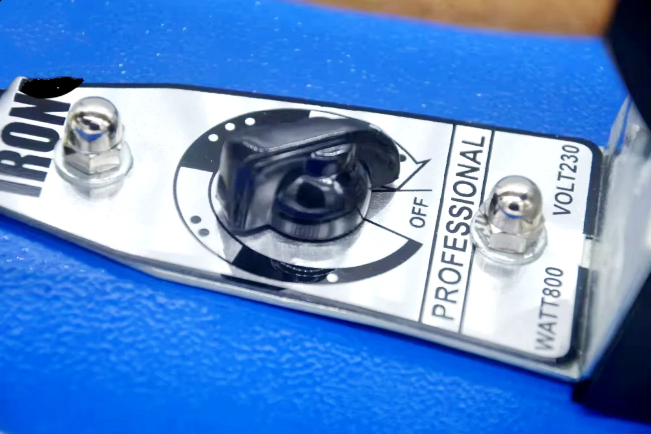 INDUSTRIAL STEAM IRON STB-9000 MODEL GOOD QUALITY SEWING MACHINE SPARE PARTS