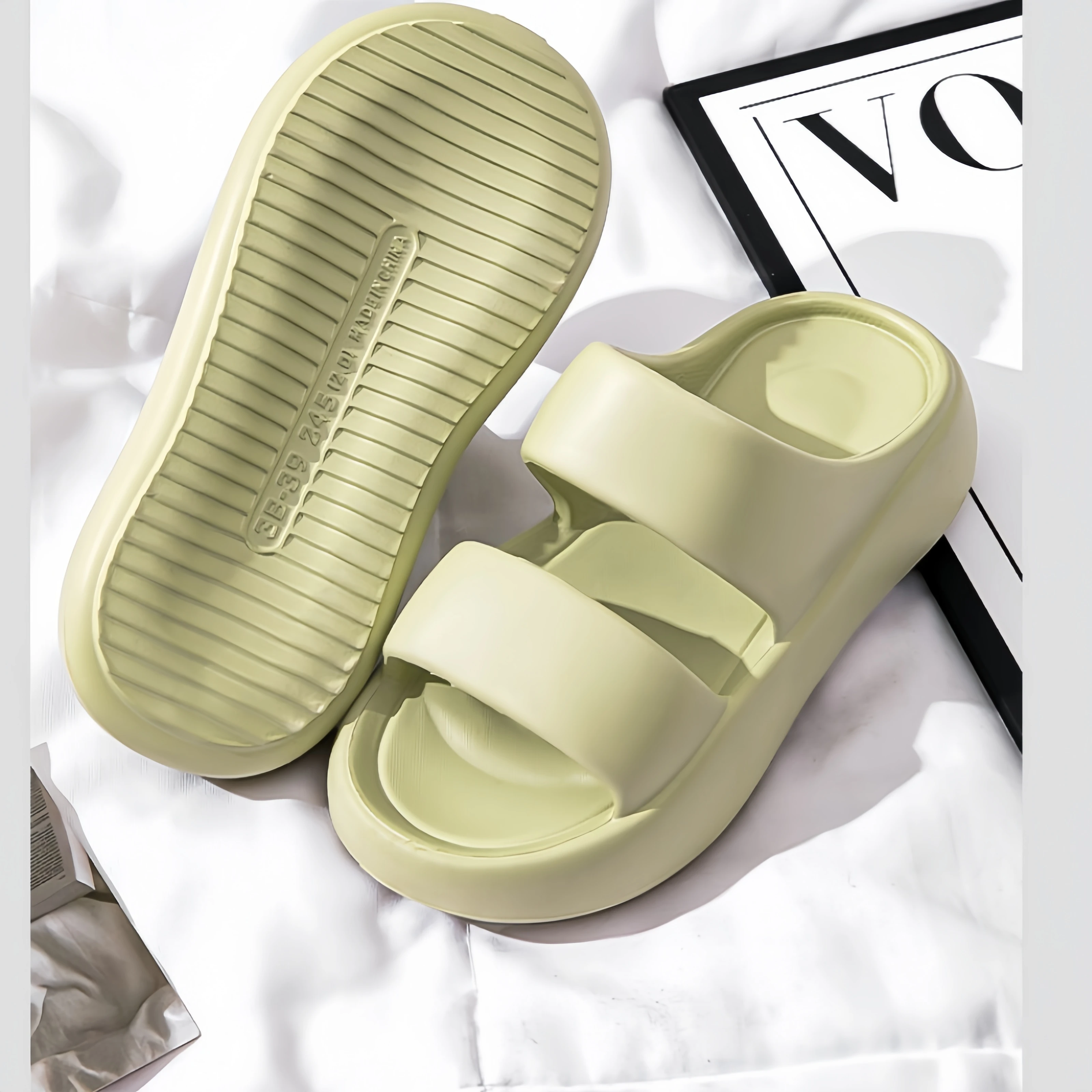 Summer Women EVA Slippers Men 2024 Bathroom Non-Slip Slides Girl Outdoor Beach Casual Sandals Couple Soft Thick Soled Flip Flops