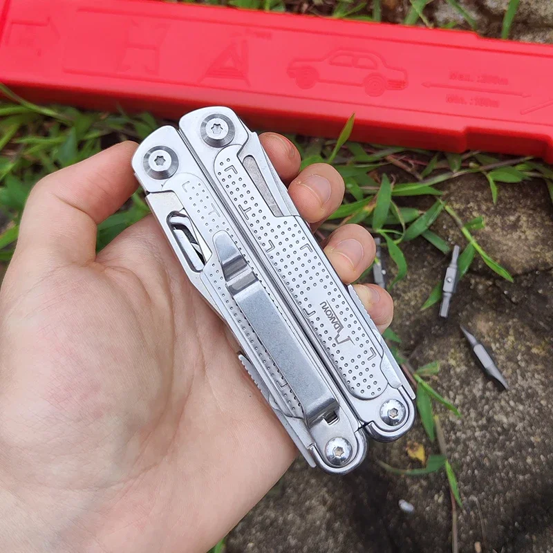 DAKOYU Alicate multiferramenta dobrável DK20 em 1 Alicate de ferramenta de combinação multifuncional Tesoura dobrável EDC Equipamento ao ar livre Swiss