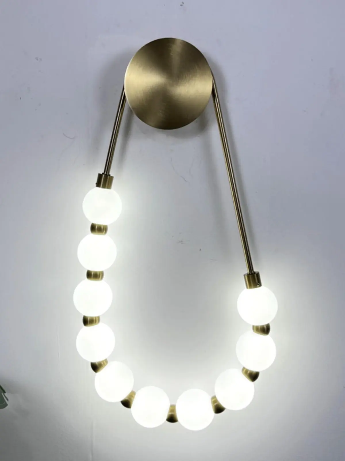 

French wall lamp necklace lamp cream wind creative Internet celebrity background decorative lamp modern simple warm bedroom beds