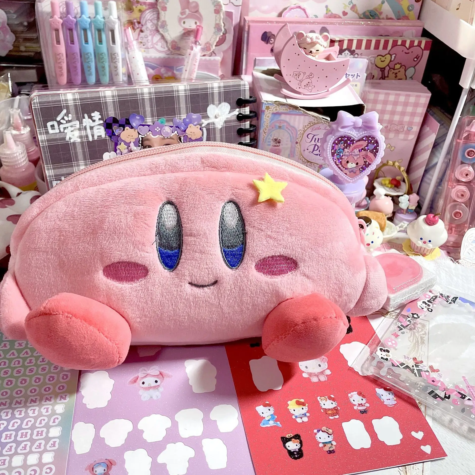 Estojo de Lápis Anime Kirby Kawaii, Bolsa de Pelúcia para Canetas, Caixa de Grande Capacidade, Bolsa de Cosméticos, Estojo de Material Escolar, Presente