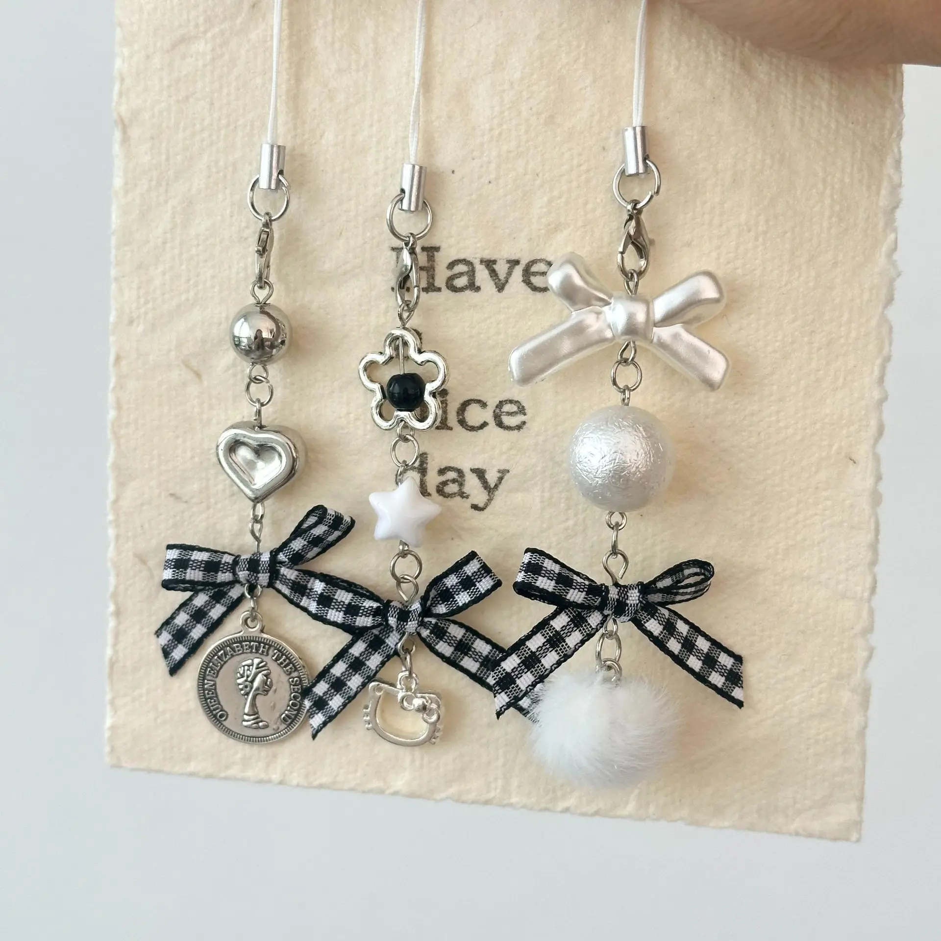 

Fashion Cute Bowknot Love Heart Beaded Phone Charm Pendant Fashionable Ornament Cell Phone Charms Strap Chain Keyring Lanyard