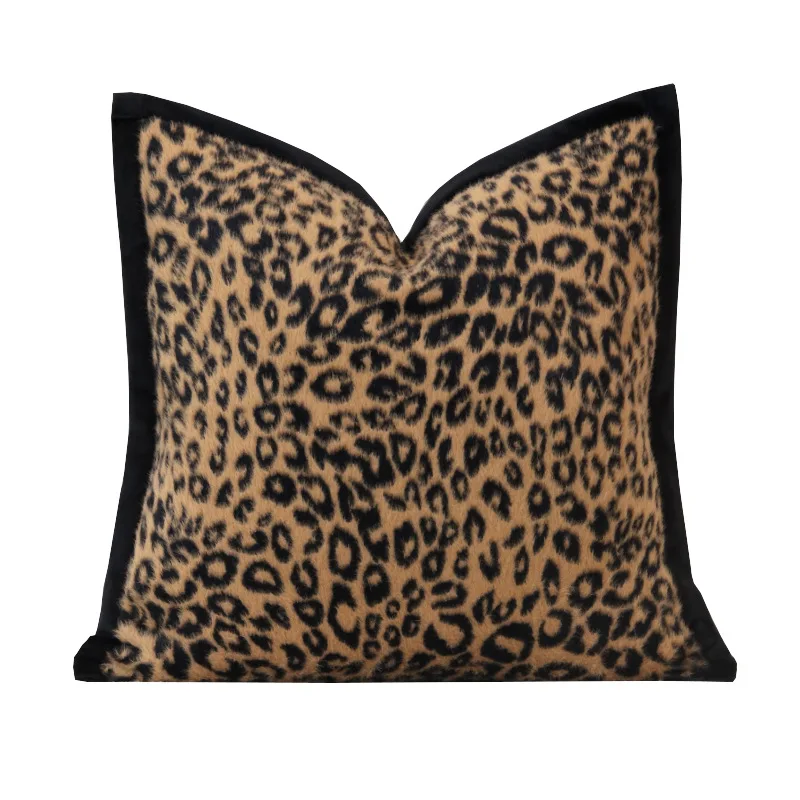 

Maillard Retro Leopard Pattern Pillowcase Premium Golden Brown Plush Cushion Cover Fashion Hotel Home Pillow Covers Decorative