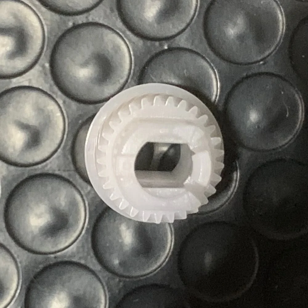 

1X 6LJ54055000 6LJ54056000 6LJ54057000 6LJ54058000 Шестерня для Toshiba 2050C 2051C 2550C 2551C 2555C 3055C 3555C 4555C 5055C