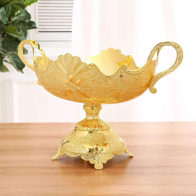 New Peacock Pattern Fruit Plate Light Luxury Creative Handle High-end Household Hotel Club European-style Snack Fruit Plate