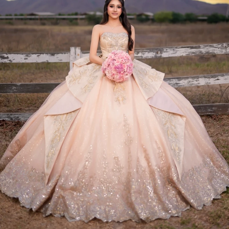 

Rose Gold Shiny Quinceanera Dresses Ball Gown Off The Shoulder Sequin Applique Lace Beading Crystal Corset Bow Tull Party