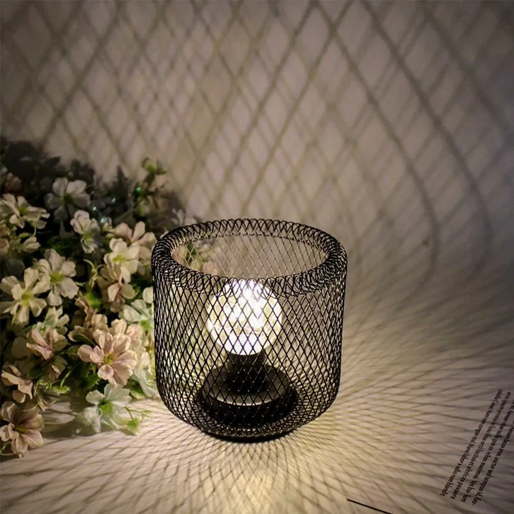 Nordic Retro Iron Art Table Lamp Battery Powered LED Night Light Hollowed out Birdcage Desk Reading Lamp Bedroom Decor Gift