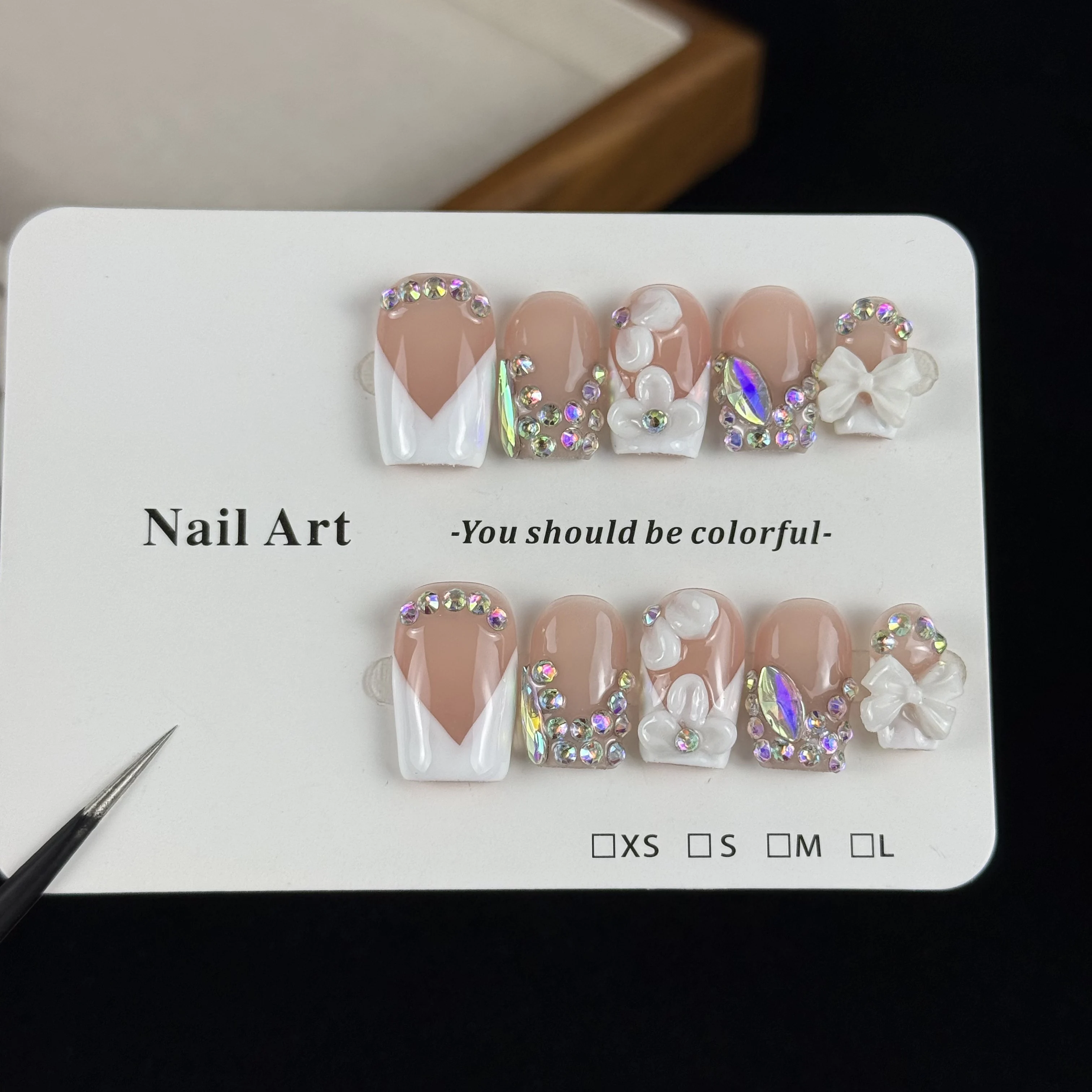 10pcs high-end Elegant and luxurious style, hand-painted three-dimensional patterns, bow knots, dazzling stacked diamonds hand