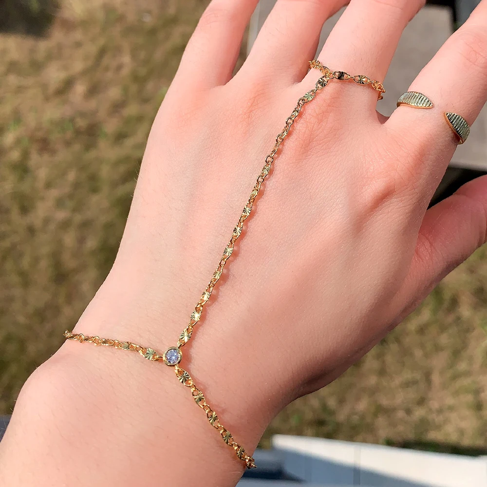 Wholesale Fashion Women Jewelry Star Engraved Chain Bezel Set Round CZ Hand Chain Bracelet