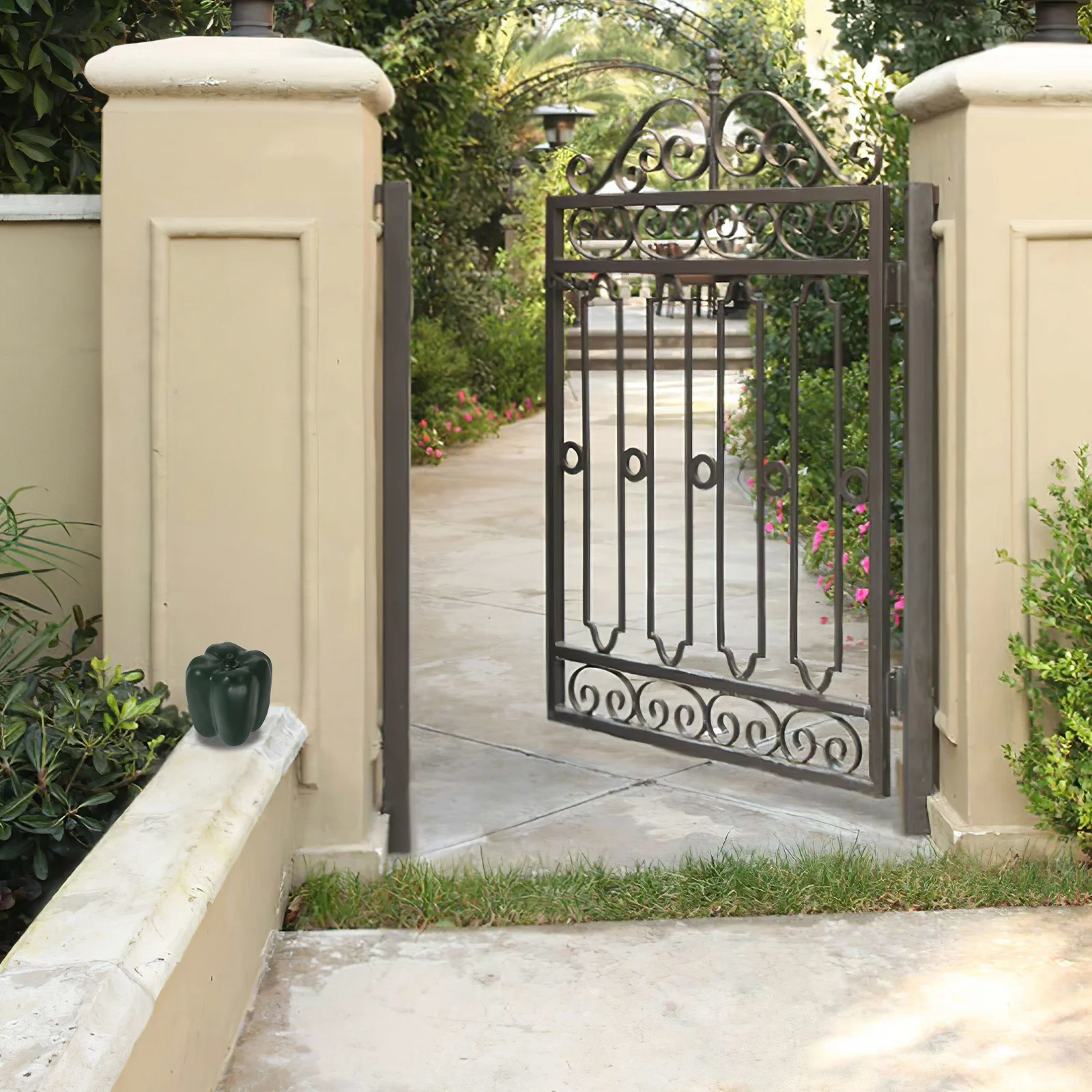 واقعية الفلفل الأخضر المخفية مفتاح مربع في الهواء الطلق حديقة تمثال أمن الوطن مفتاح تخزين حامل مقاوم للماء الفلفل حديقة التماثيل