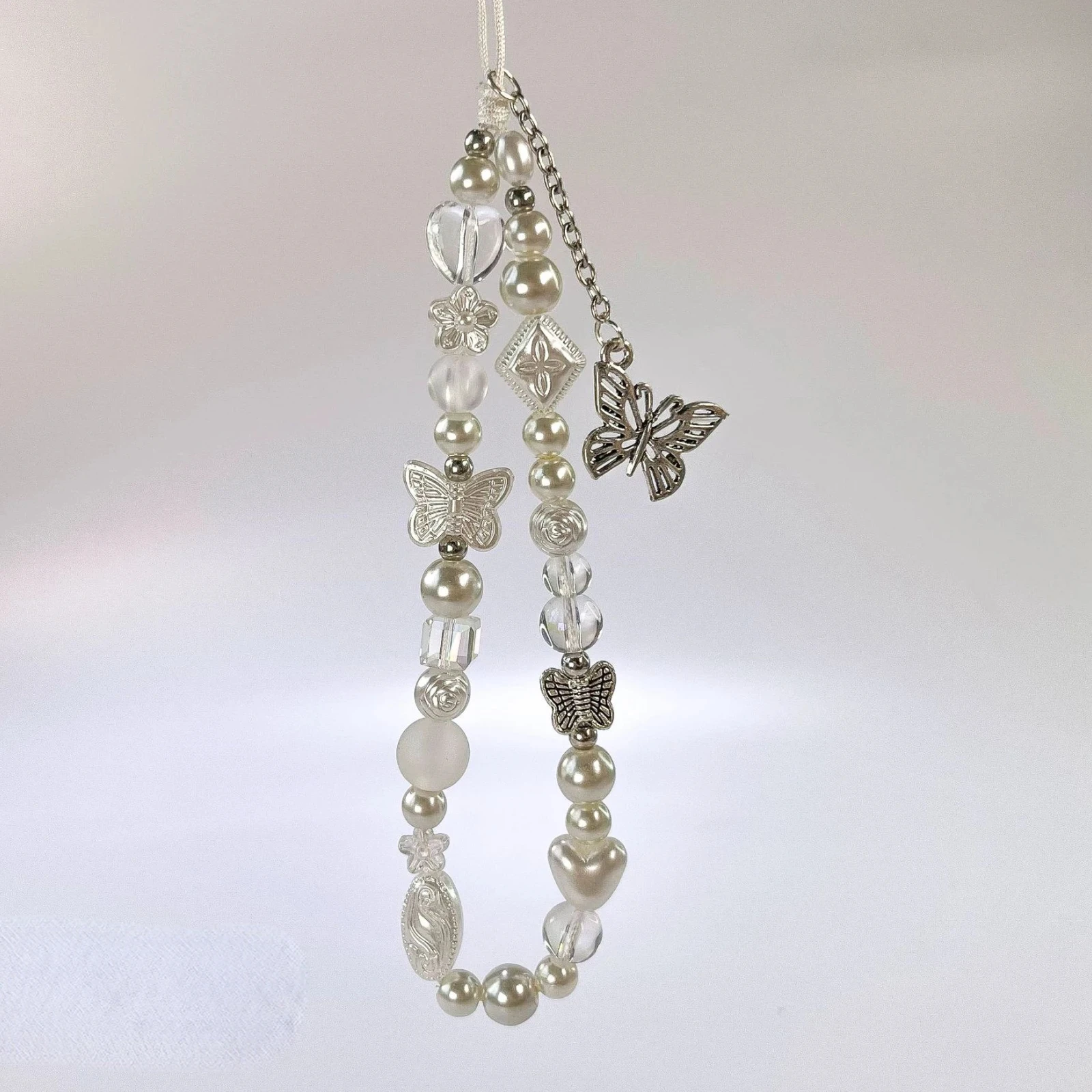 Y2k פנינה פרפר שרשרת טלפון קצר שרשרת קסם קצר רצועה כף היד טלפון נייד מקלדת