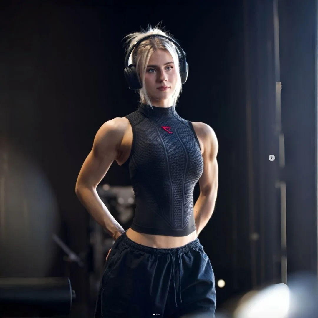 GYMSHARK 2026 ONYX V1 Women's Fitness Clothing Shapewear, GYMSHARK Sports Women's Tight Top