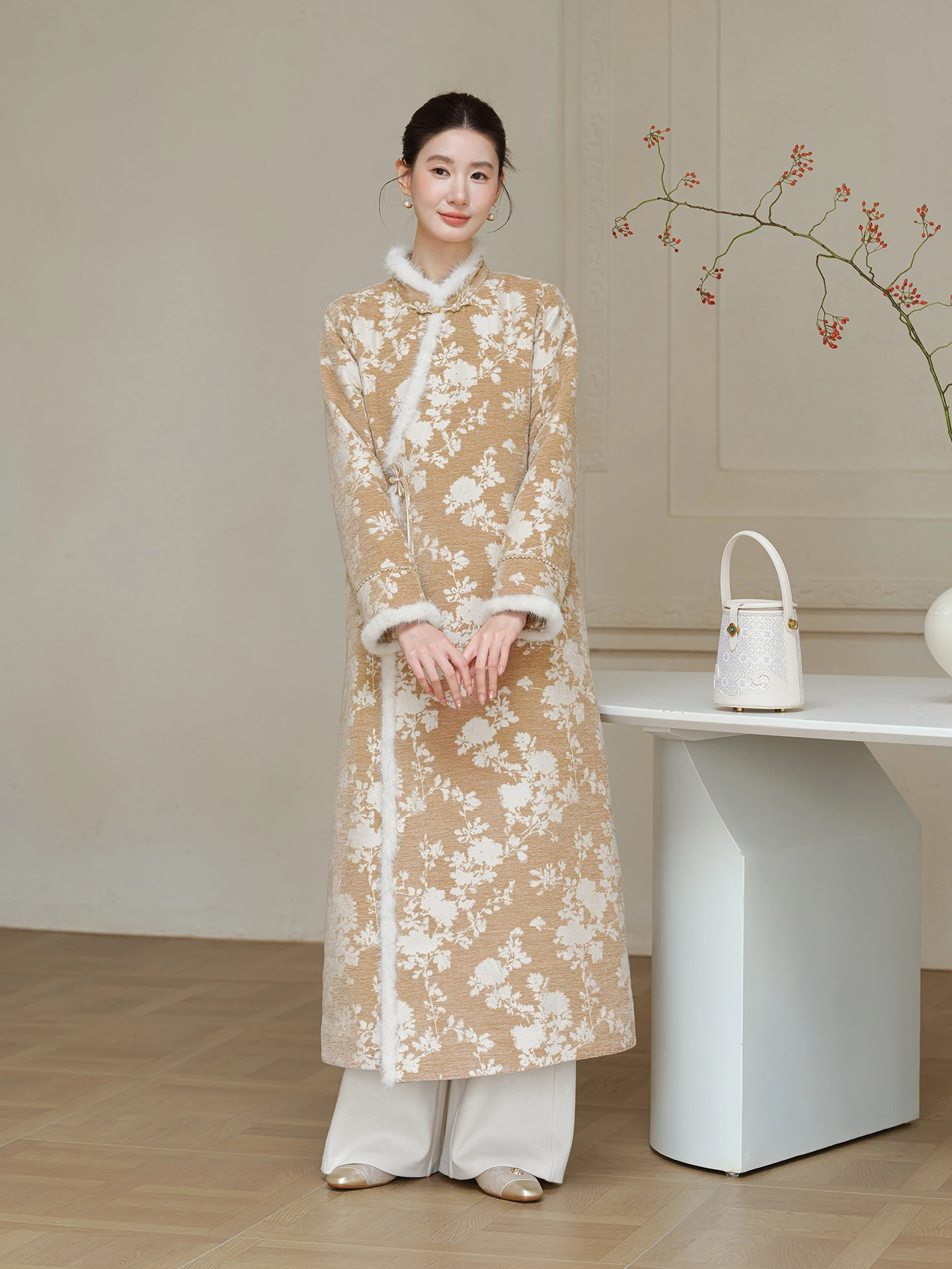 ChuCheni Abrigo Largo Chino para Mujer, de Invierno, con Ribete de Piel, Estilo Qipao, Ajuste Holgado, Manga Larga, Botón Único