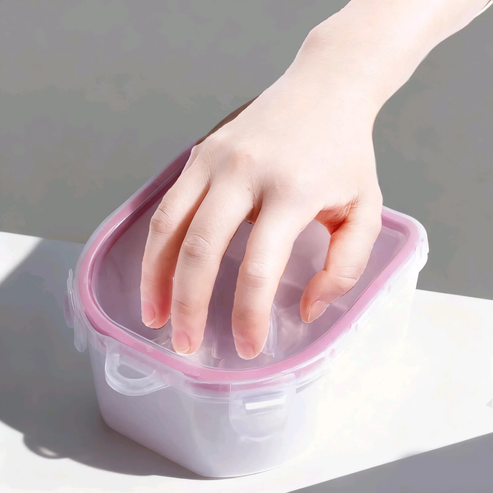 Double-Layered Manicure Hand Soak Bowl Nail Polish Remover Anti-Acetone Plastic Material for Nails Art Tools Supplies