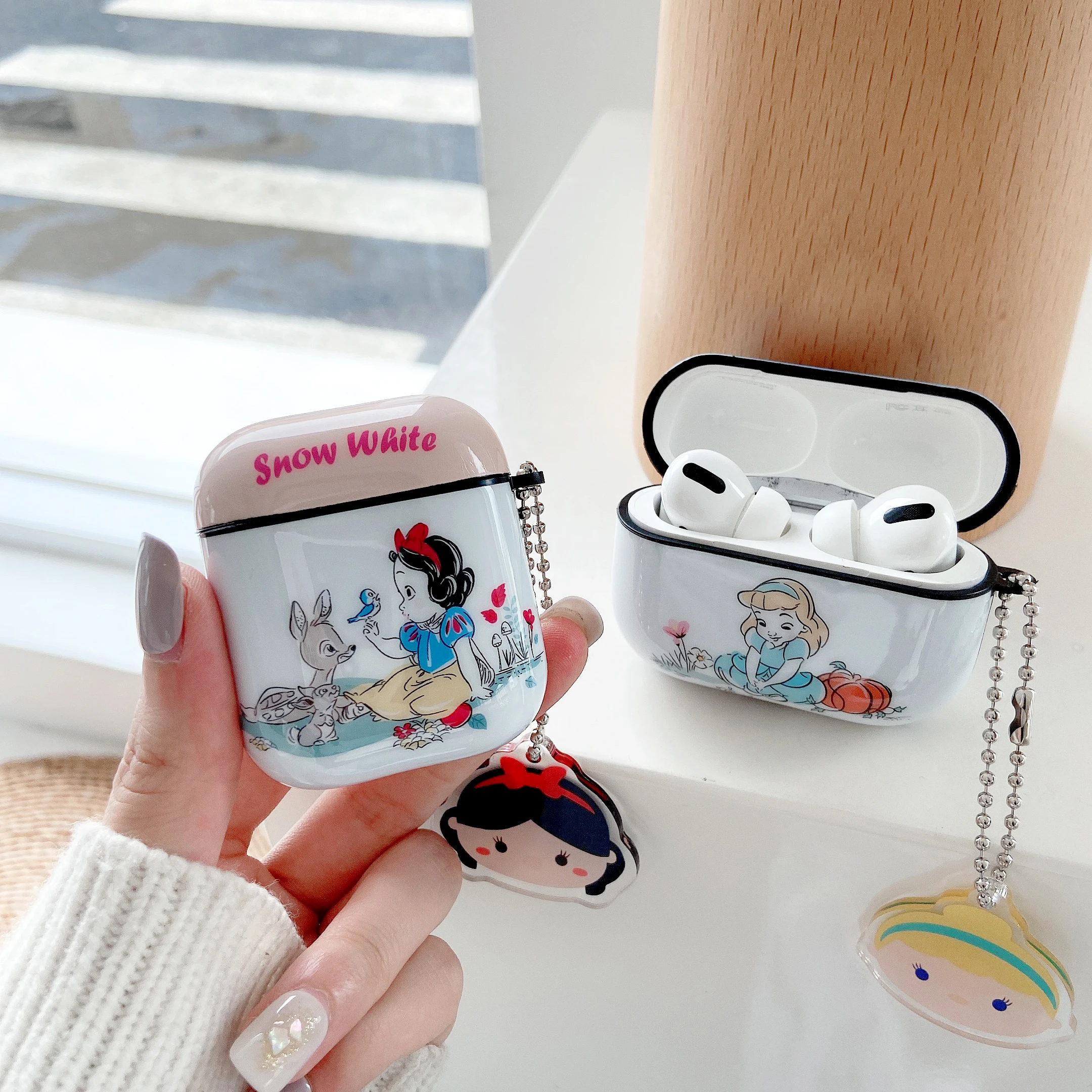 Disney Snow White Princess Cover for Apple AirPods 1 2 3 Pro Case for AirPods Pro2 Wireless Headphone Box Earphones Case Pendant