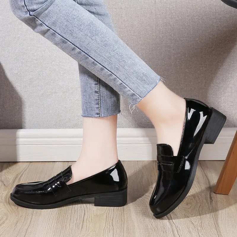 

New Simple Patent Leather Loafer Shoes for Women Spring Autumn Slip on Casual Shoes Woman Solid Color Soft Sole Flats