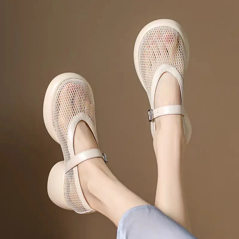 

Women Mesh Closed Toe Block Heel Sandals Summer New Thick Sole Non Slip Breathable Block Heel Buckle Strap Lightweight Nude Shoe