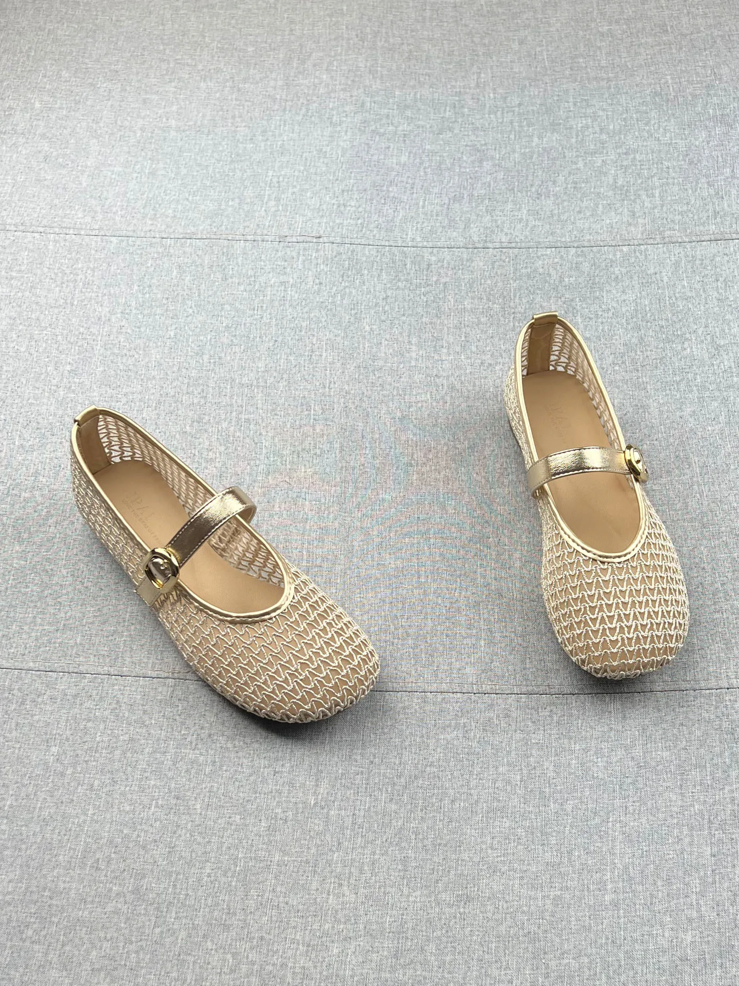 chaussures-plates-de-style-coreen-a-lacets-bout-rond-talon-plat-en-resille-design-ajoure-decontractees-mode-feminine