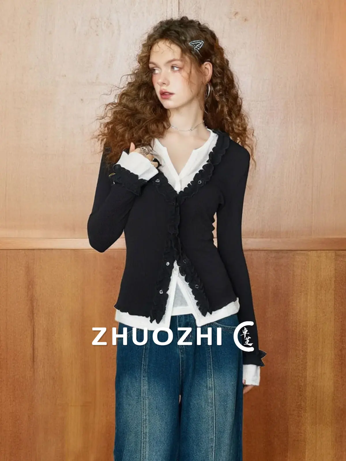 

Casual Spliced Color T-irt Open Cardigan Two-Piece Earlet Lace Autumn New Sle Versatile Top for Ladies by ZhuoZhi