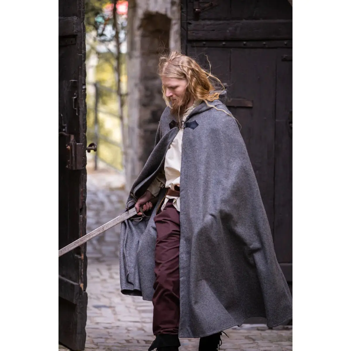 

Medieval Ranger Cloak - Linen - 6 Color Choices