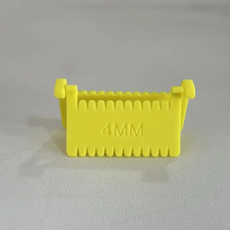 Hot Sale 1PCS Quilting Project Essential Sewing Gauge Tool For Quilting Hemming Edge Stitch Guide Lock Seam Ruler