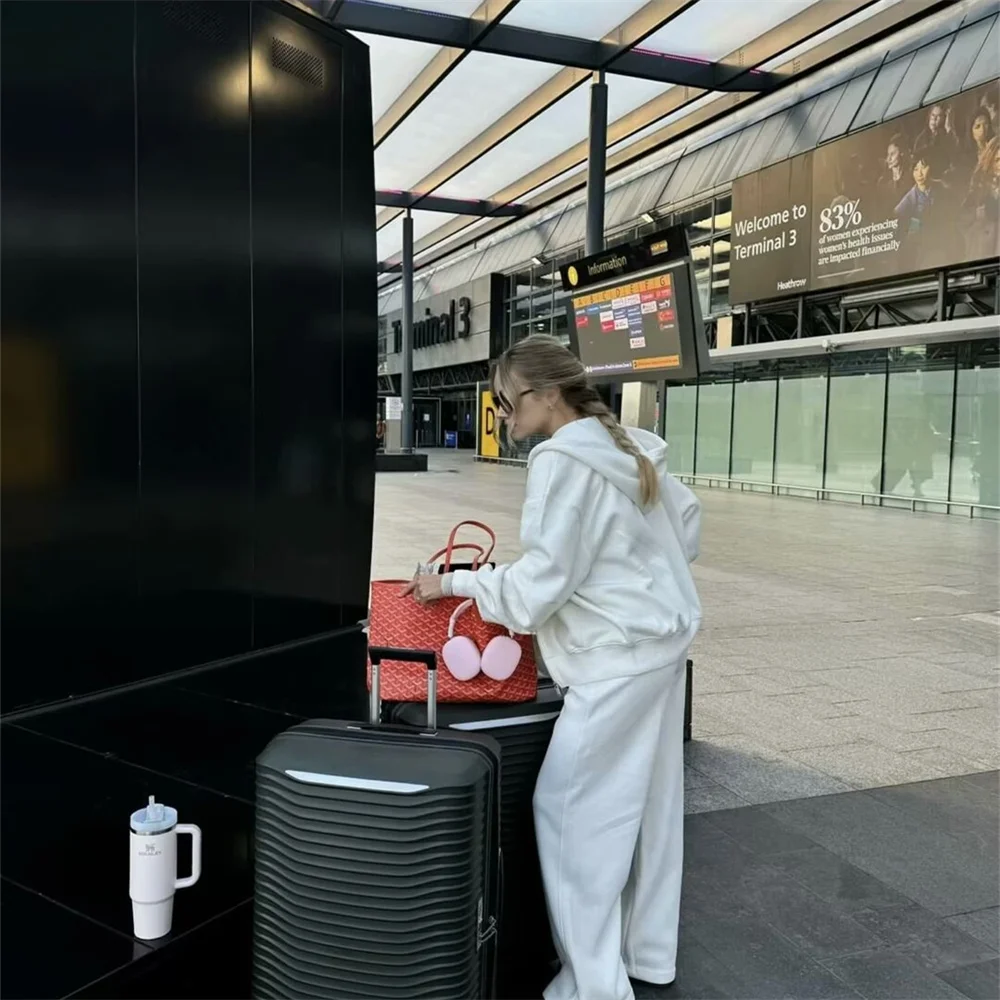 

Women's Round Neck Long Sleeve Zipper Decoration Winter New Hoodie Coat High Waist Drawstring Wide Leg Pants Set