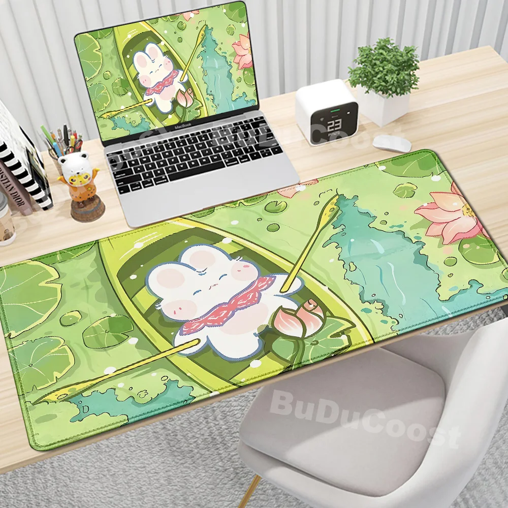 Cute Rabbit Cartoon Mouse Pad, XXL Large Desk Mat with Locking Edge, Kawaii Flower Laptop Rug, High-Performance Gaming Office Pa