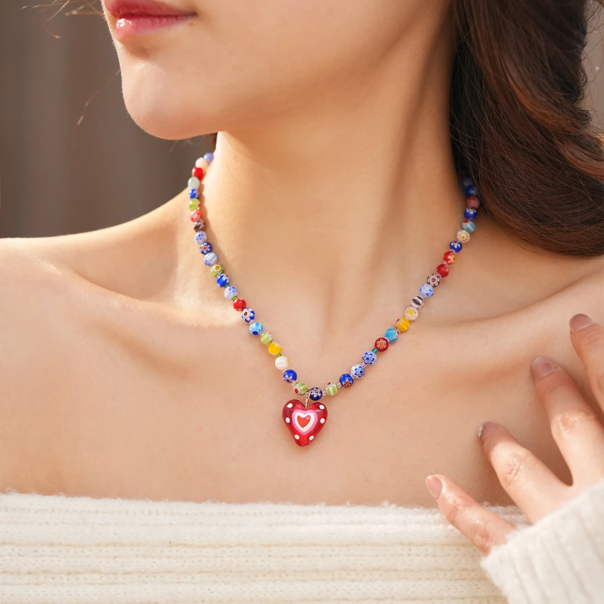 Colorful Glass Bead Heart-shaped Pendant Necklaces for Women Dopamine Sweet Collarbone Chains Light Luxury Romantic Necklace F