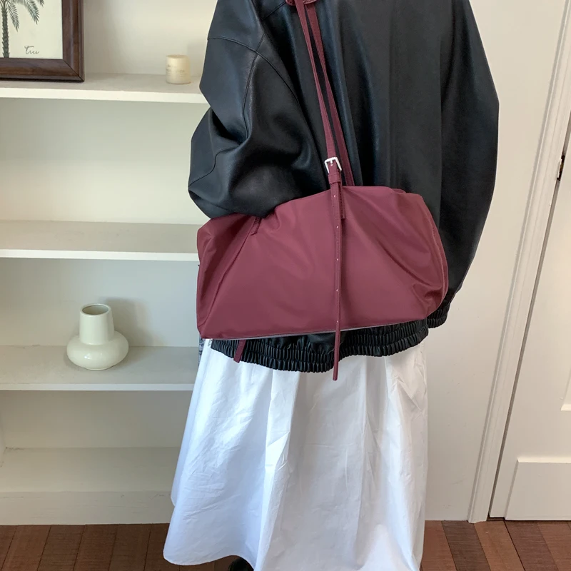 Ladies' Solid Color Rectangular Pillow Bag, Large Capacity Adjustable Shoulder Strap, Casual Commuting Crossbody Bag