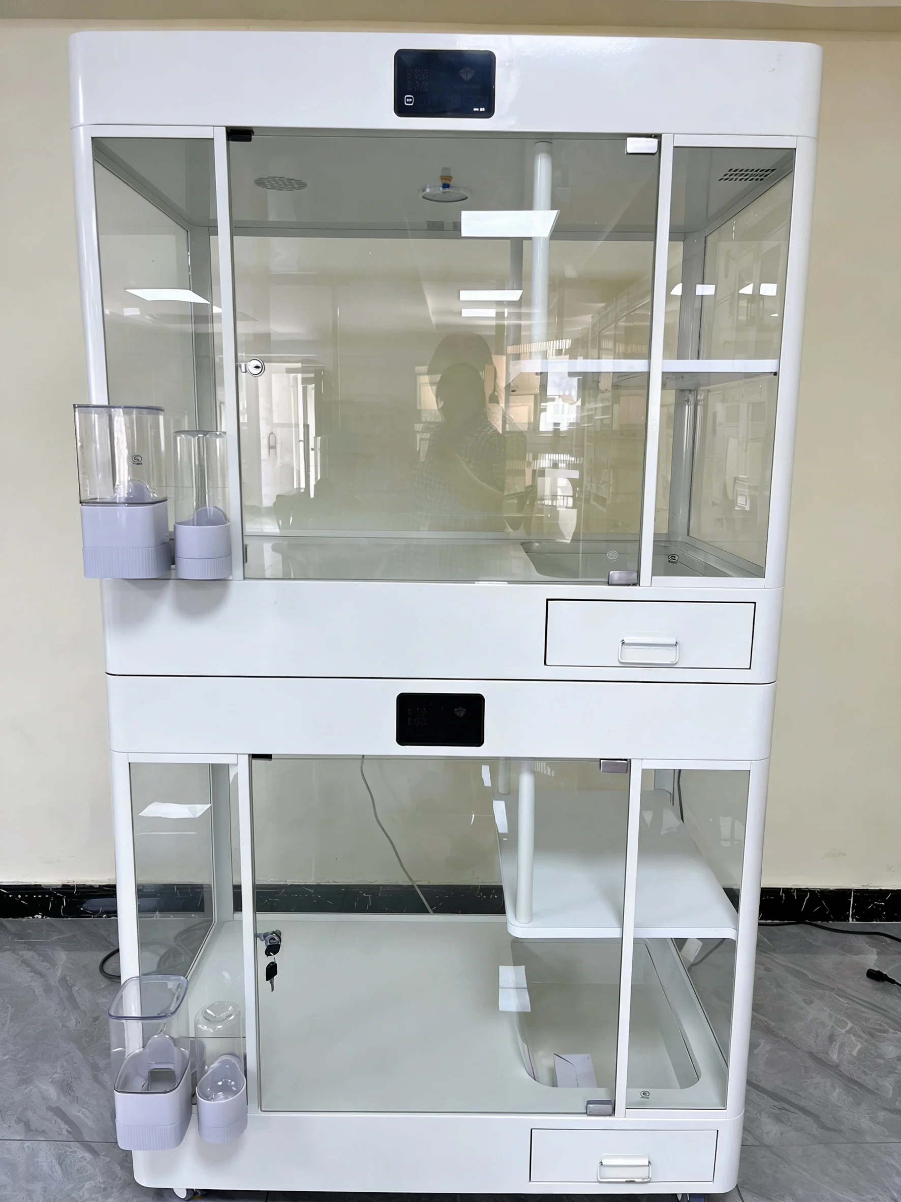 Multifunctional Simple Smart Box Cabin for Cats & Dogs-Space Capsule Customizable Colors Universal Model