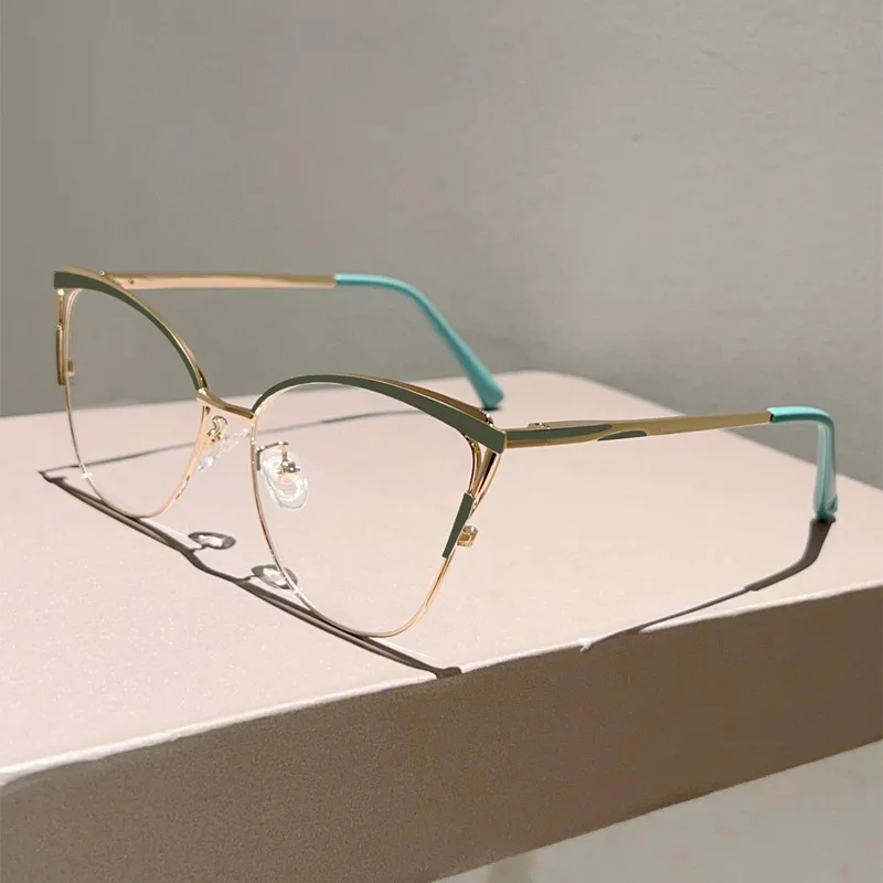

New Simple Metal Anti Blue Light Glasses for Women Fashion Cat Eye Glasses Business Computer Goggles Eyeglasses Whosale