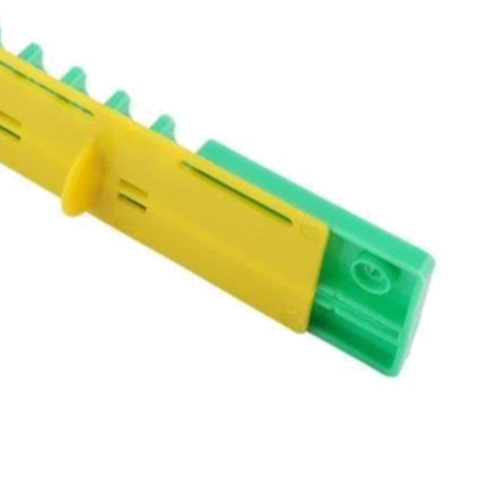 

2pcs Beehive Entrance Plastic Hive Accessory Bee Keeping Tool Bees In Out Prevent Escape Practical Helper