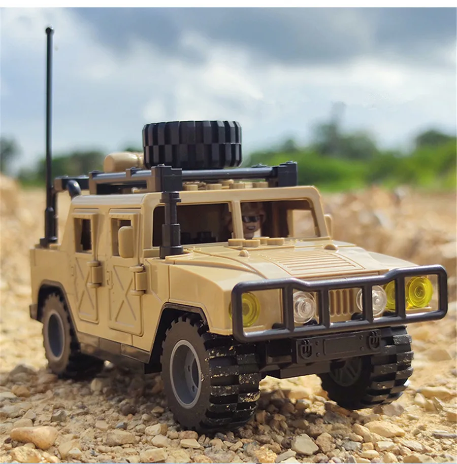 

Military Vehicles Hummered Jeeped Building Blocks US Army Assault Car Soldiers Figures Weapon Special force Brick Kids Gift Toys