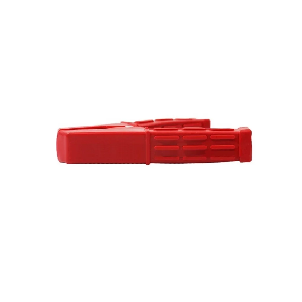 150A Fully Enclosed Crocodile Clips with Copper Plated Iron Jaws and Insulated PVC Body for Industrial Electrical Work