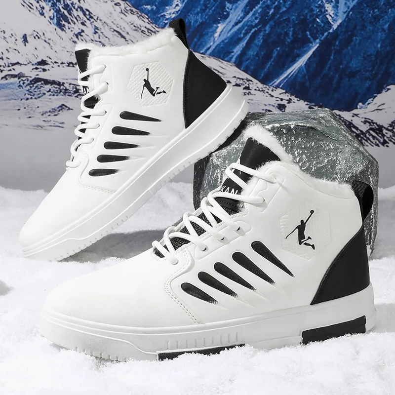 

Men's Versatile Fleece-Lined Warm Sneakers: Comfortable Trendy Thick-Soled Outdoor Casual Shoes for Running & Skateboarding