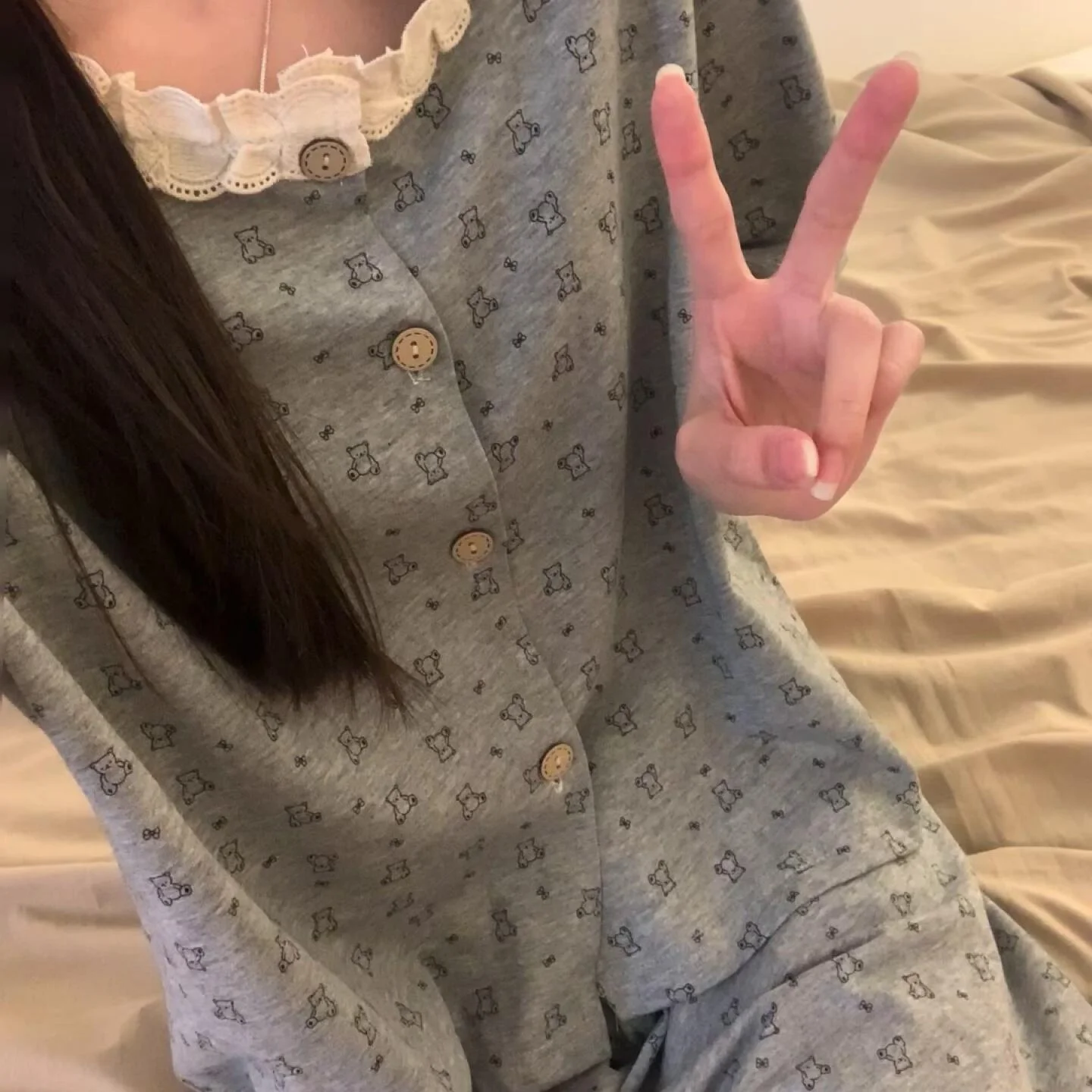 2025 New Advanced Grey Women's Sleepwear Short Sleeve Home Clothes Set with Chest Pad Cute Cartoon Bear Design Summer Leisure