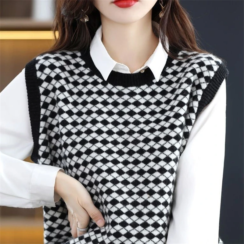 Autumn Winter Women Trendy Retro Argyle Sleeveless Chic Loose Sweater Vest Y2K Female Casual Streetwear O Neck Knitted Waistcoat