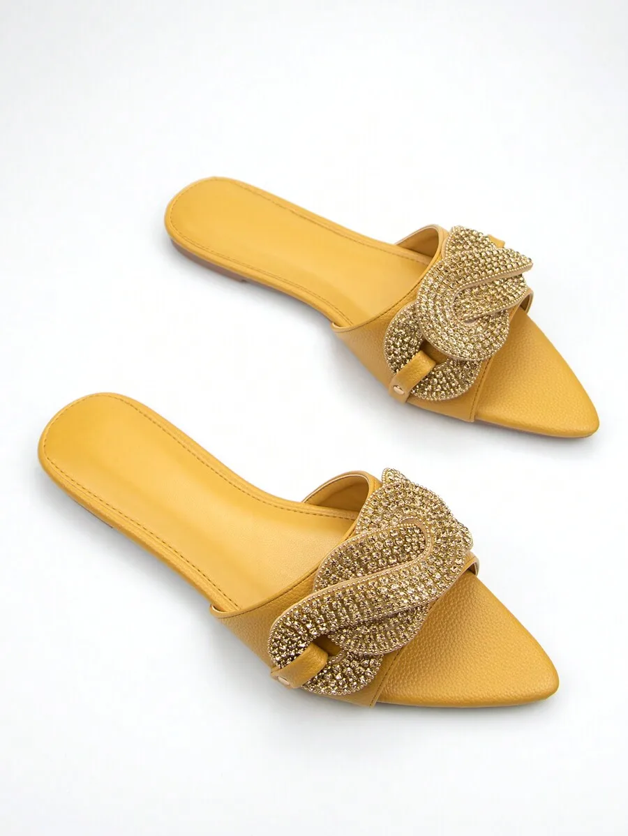 

Womens Rhinestone Chain Decorated Yellow Pointed Toe Flat Mules For Casual Party Wear