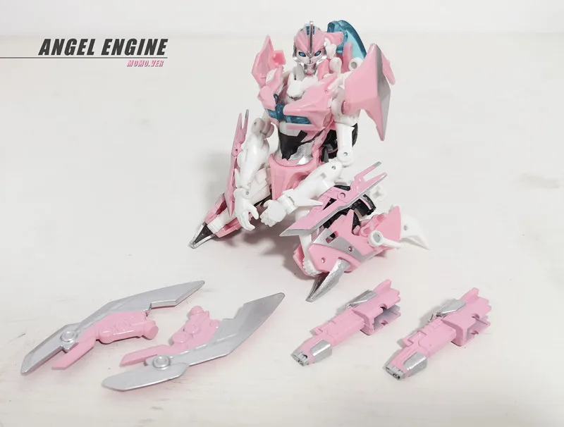 APC-Toys Transformation Pink Angel Engine TFP Leader Witness Female Alsisi Motorcycle G1 Action Figure Robot Warrior Toy