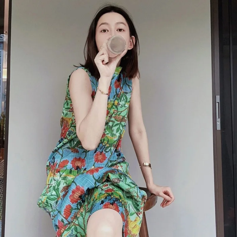 Artistic sweet and spicy dress female pleated colorful oil painting printing sleeveless mid length dress female summer tops