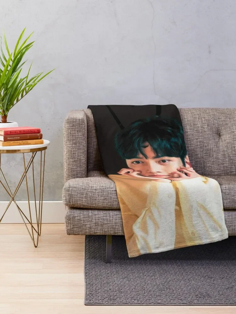 Ji chang wook Throw Blanket Giant Sofa Fluffy Shaggy Blankets