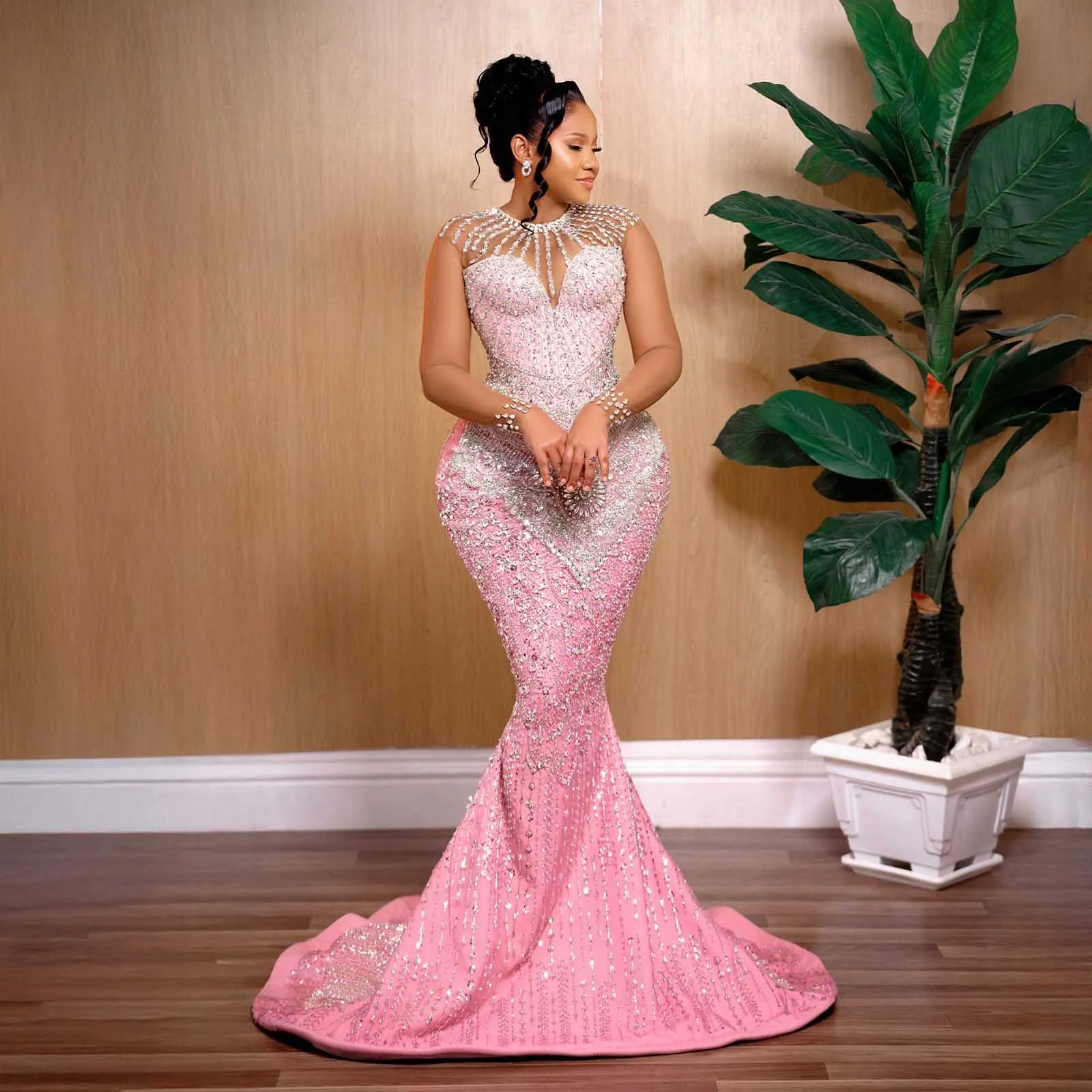 

Asoebi Style Lace Evening Dresses Luxurious Crystals Beading African Wedding Reception Dress Chic Women Birthday Dress Shoots