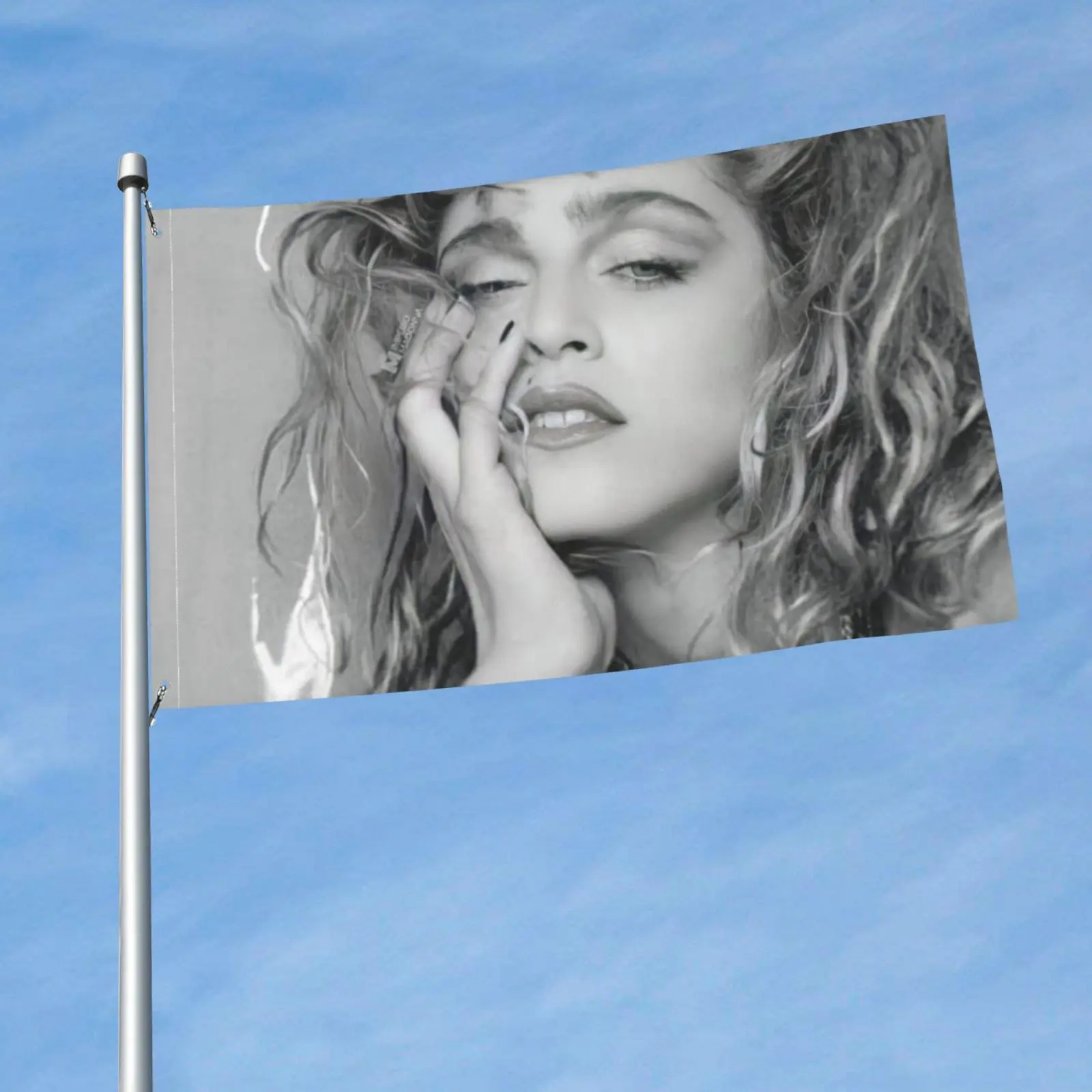 Madonna bandeira ao ar livre publicidade decoração festa pendurado esportes publicidade