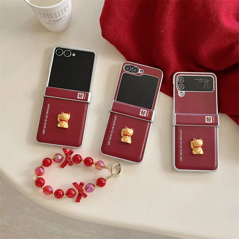 

Red Background 3D Wealth Cat for Samsung Galaxy Z Flip 7 6 5 4 Protective Back Cover for ZFlip5 ZFlip6 ZFlip7 Case Shell