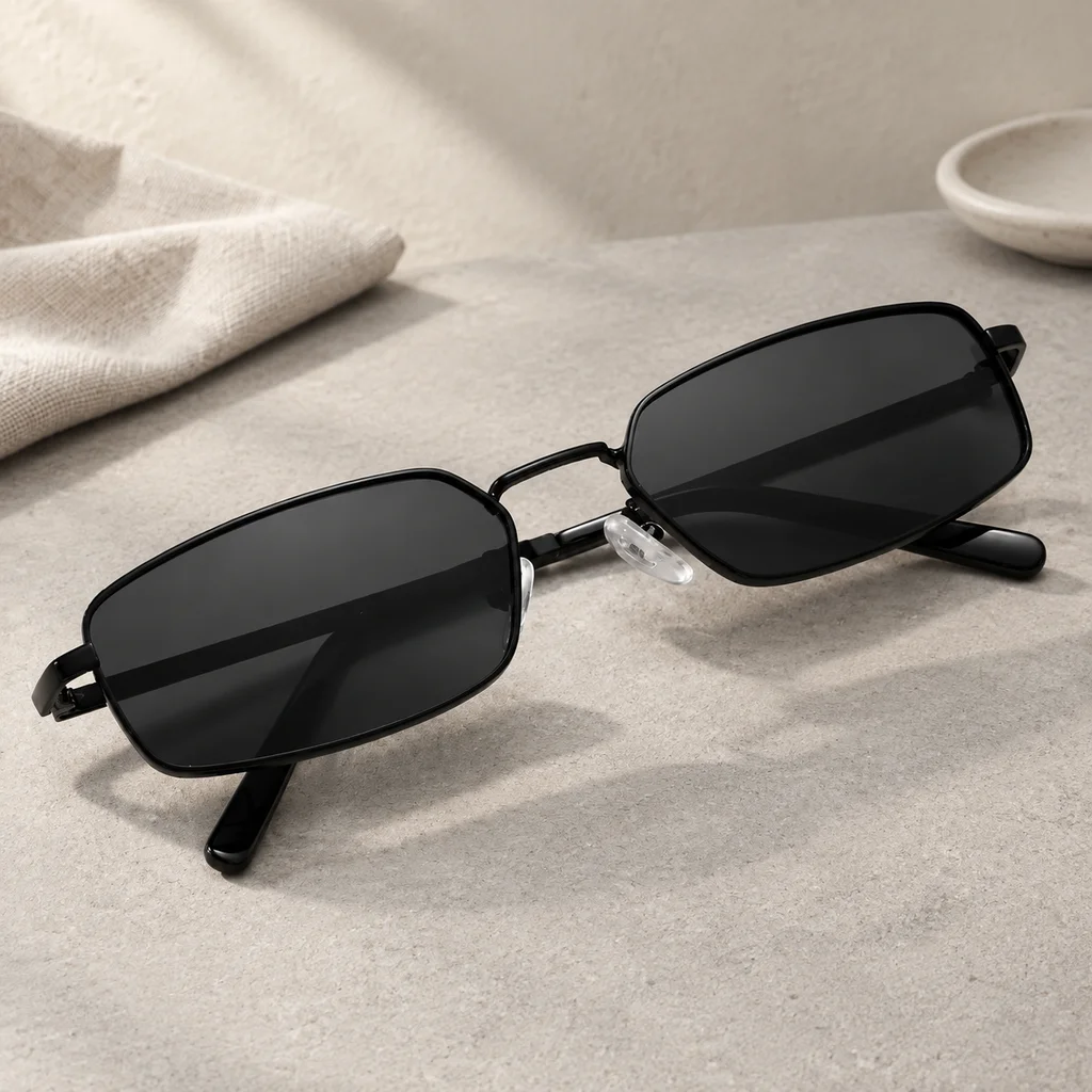 Luxe Fashion Delicate Sun Glasses Women Men at Beach Festival Small Square Sunglasses Slim Metal Frame Sunglass UV400